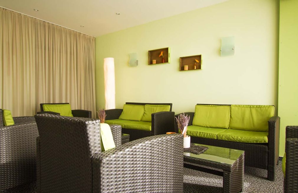 Savoy Hotel Bad Mergentheim Erlenbachweg 17, 97980 Bad Mergentheim Deutscher Hotelführer Savoy Hotel Bad Mergentheim Erlenbachweg 17, 97980 Bad Mergentheim Deutscher Hotelführer
