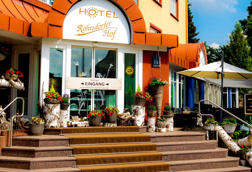 Hotel Röhrsdorfer Hof Limbacher Str. 14, 09247 ChemnitzRöhrsdorf