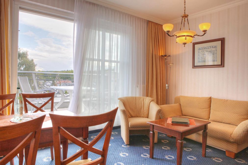 SEETELHOTEL Ostseeresidenz Heringsdorf Seestr  41  17424 Seebad