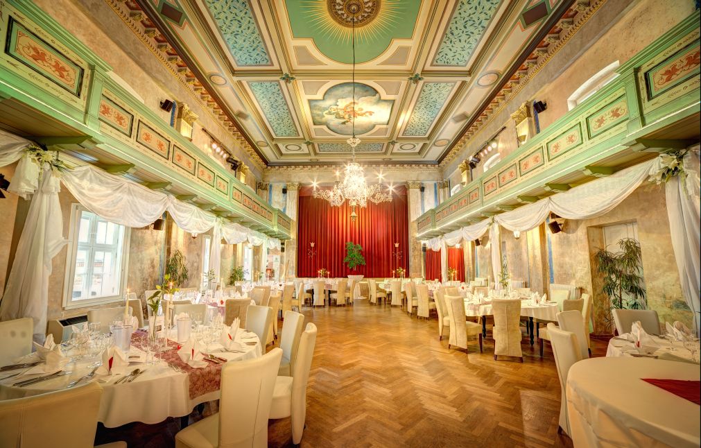 Historisches Hotel & Restaurant Deutscher Kaiser Bäckerstraße 18