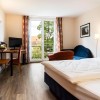 Allee Parkhotel Maximilian